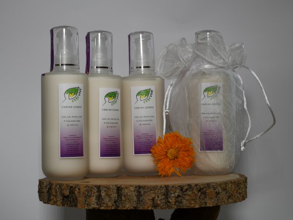 CREMA CORPO con MALVA