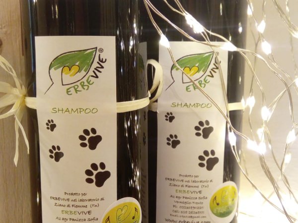 SHAMPOO PER CANI con olio essenziale di Timo 