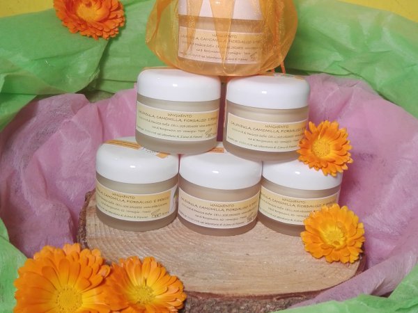 CREMA VISO con CALENDULA